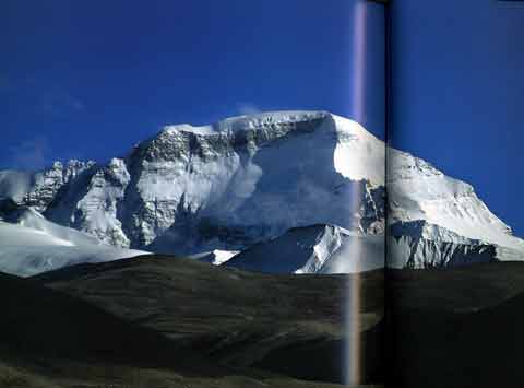 
Cho Oyu North Face - The Big Walls book
